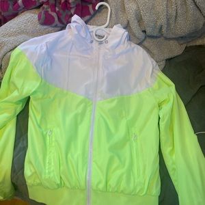 windbreaker